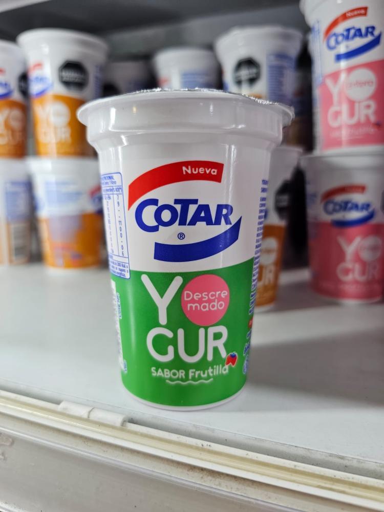 YOGUR COTAR x190gr DESCREMADO FRUTILLA